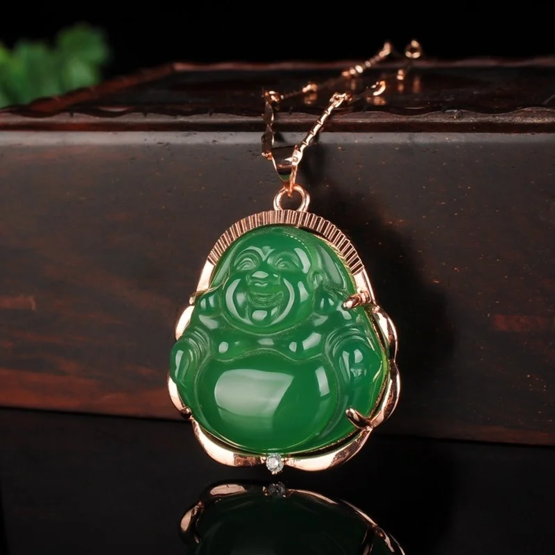 

Natural Green Chalcedony Hand-carved Buddha Pendant Fashion Boutique Jewelry Men and Women Agate Necklace Gift