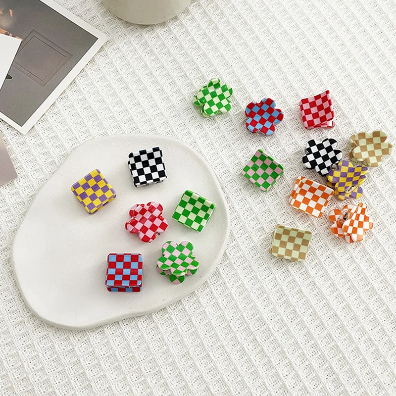 2pcs/lot Hot Ins Checkered Hair Claw Clip Acrylic Acetate Black White Colorful M Mini Checkerboard Hair Grab 
2pcs/lot Hot Ins Checkered Hair Claw Clip Acrylic Acetate Black White Colorful M Mini Checkerboard Hair Grab