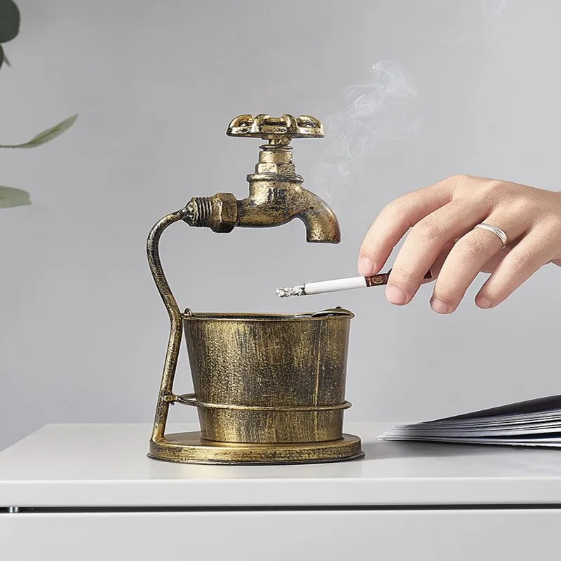 Пепельница из железа ручной работы в стиле ретро индастриал индивидуальная для бара гостиной отеля столовой украшение подарки
Пепельница из железа ручной работы в стиле ретро индастриал индивидуальная для бара гостиной отеля столовой украшение подарки