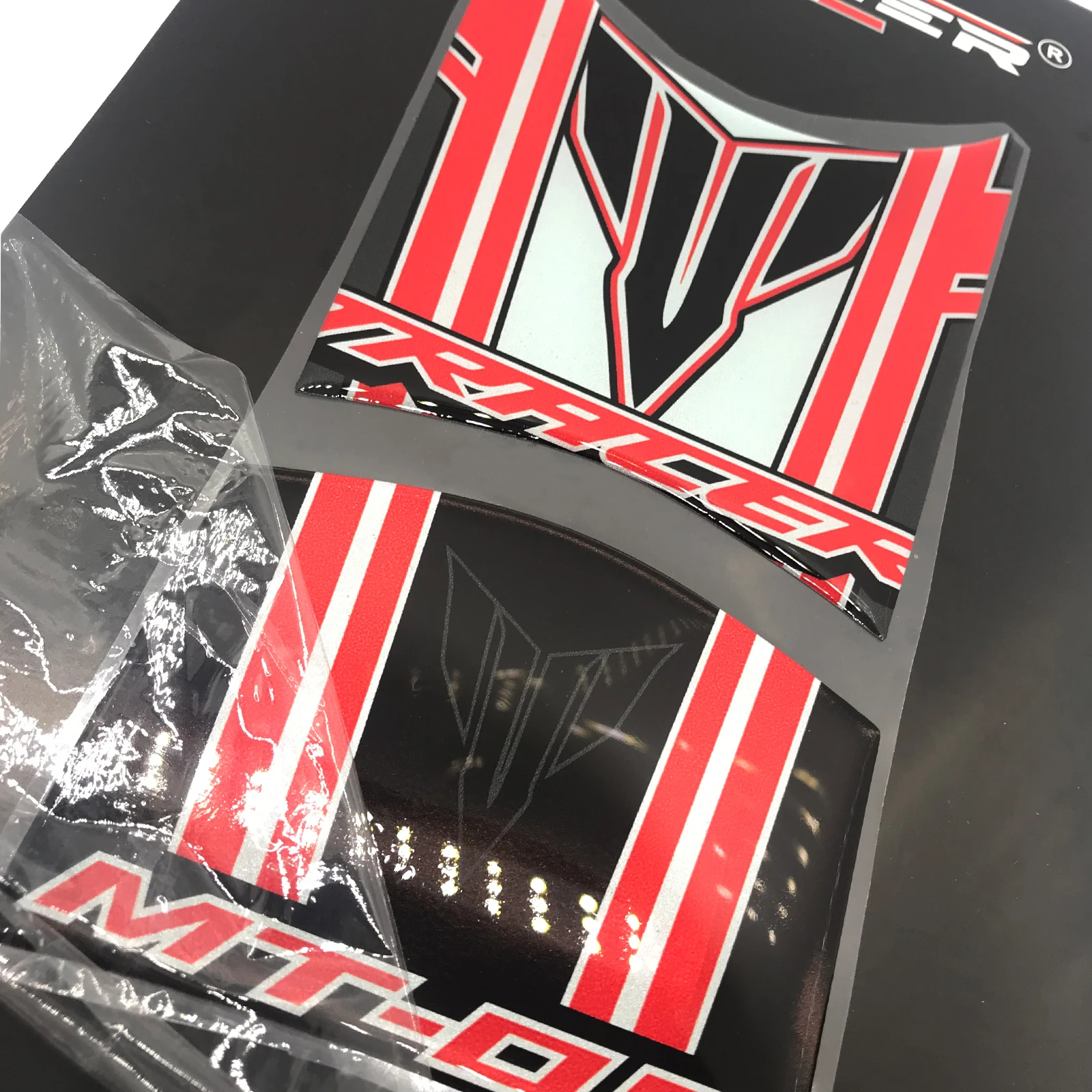 3D наклейка на бак мотоцикла, защитная наклейка, наклейка на кость рыбы для Yamaha MT09, фототрассировщик, mt09, 2013, 2014, 2015 
3D наклейка на бак мотоцикла, защитная наклейка, наклейка на кость рыбы для Yamaha MT09, фототрассировщик, mt09, 2013, 2014, 2015