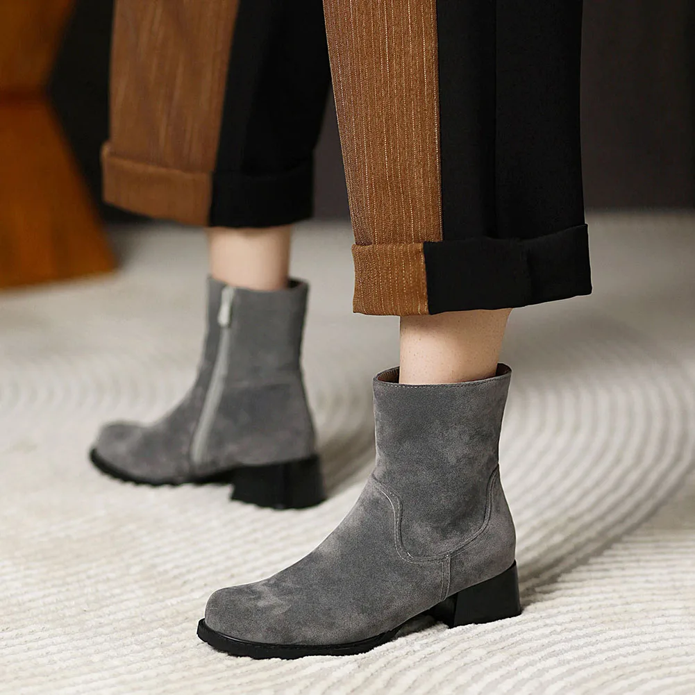 Dropship High Quality Female Boots Flock Square Heel Ankle Boots Zipper 2021 Nes Winter Comfy Fashion Office Lady Woman Shoes
Dropship High Quality Female Boots Flock Square Heel Ankle Boots Zipper 2021 Nes Winter Comfy Fashion Office Lady Woman Shoes