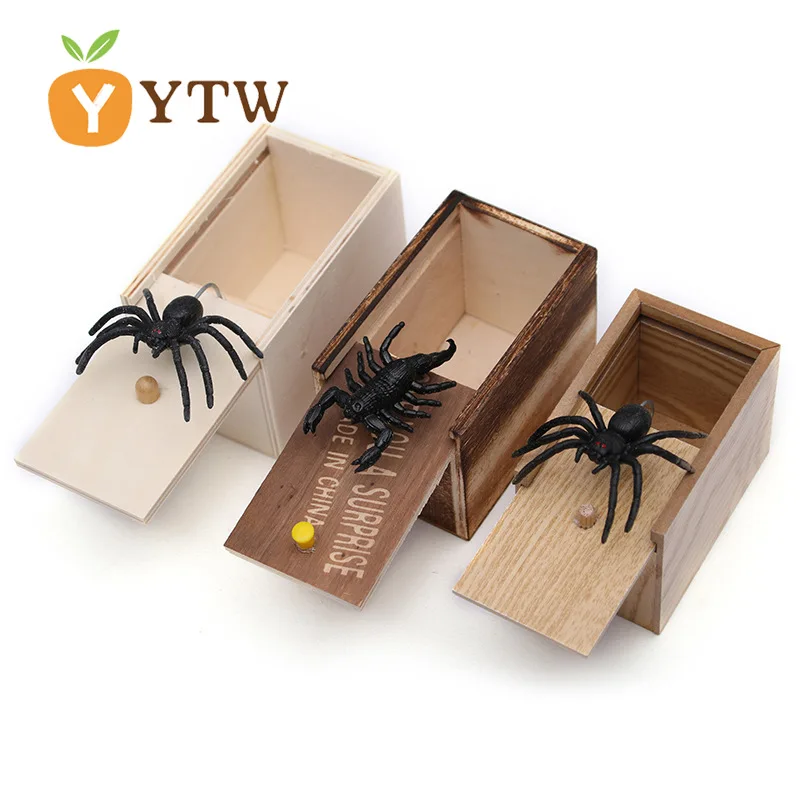 NEW Funny Scare Box Wooden Prank Spider Hidden in Case Great Quality Prank-Wooden Scarebox Interesting Play Trick Joke Toys Gift
NEW Funny Scare Box Wooden Prank Spider Hidden in Case Great Quality Prank-Wooden Scarebox Interesting Play Trick Joke Toys Gift
