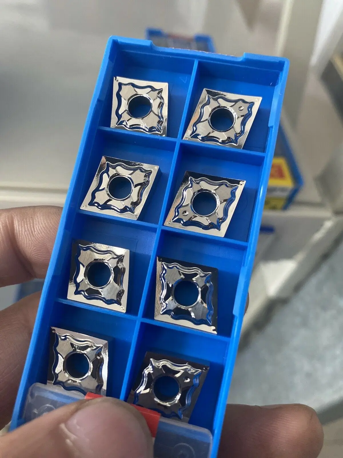 Highlight 10pcs/pack CNMG120402 - HA H01 CNMG 43 0.5 Aluminum turning insert
Highlight 10pcs/pack CNMG120402 - HA H01 CNMG 43 0.5 Aluminum turning insert