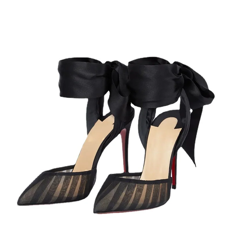 Crystal Queen Shoes Woman Sweet Bow Knot Elegant Ankle Strap Party Sandals Black Thin High Heels White Wedding Shoes Open Toe
Crystal Queen Shoes Woman Sweet Bow Knot Elegant Ankle Strap Party Sandals Black Thin High Heels White Wedding Shoes Open Toe