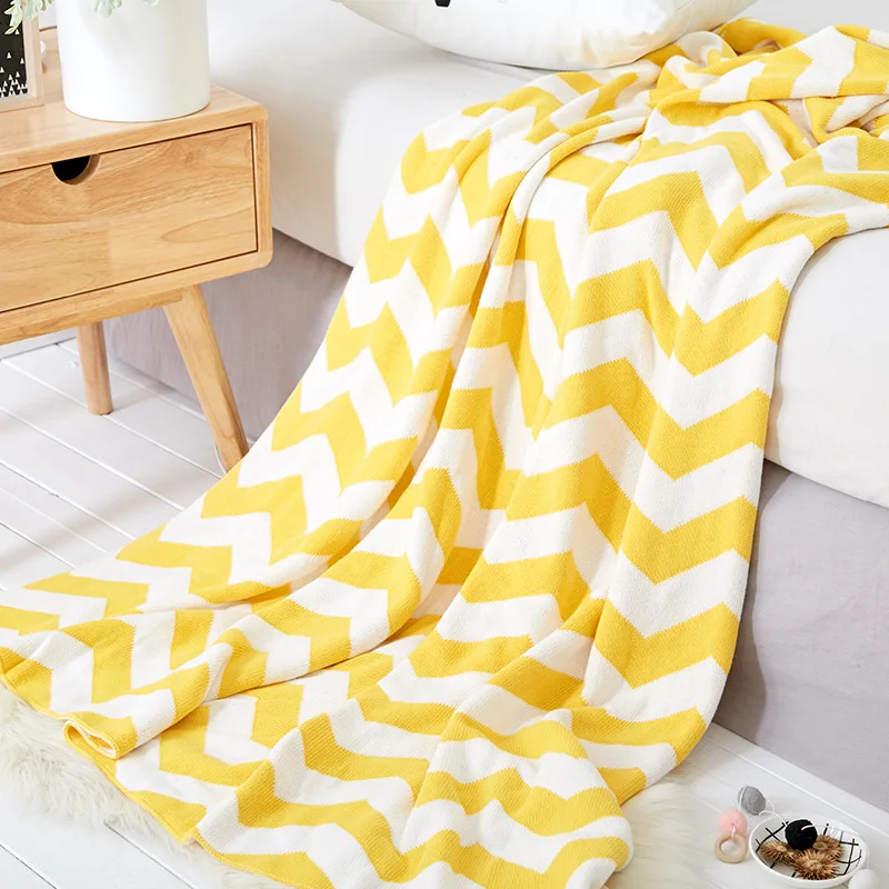 Bubble Kiss Modern Throw Blanket Nordic Black White Fashion Blanket Home Sofa Cape Textile Office Siesta Travel Portable Blanket
Bubble Kiss Modern Throw Blanket Nordic Black White Fashion Blanket Home Sofa Cape Textile Office Siesta Travel Portable Blanket