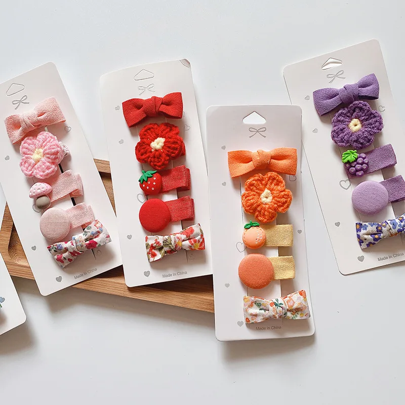 1 Set Bowknot Woolen Cloth Christmas Baby Girl Hair Clip BB Cirl Hair Headdress Hair Accessories
1 Set Bowknot Woolen Cloth Christmas Baby Girl Hair Clip BB Cirl Hair Headdress Hair Accessories