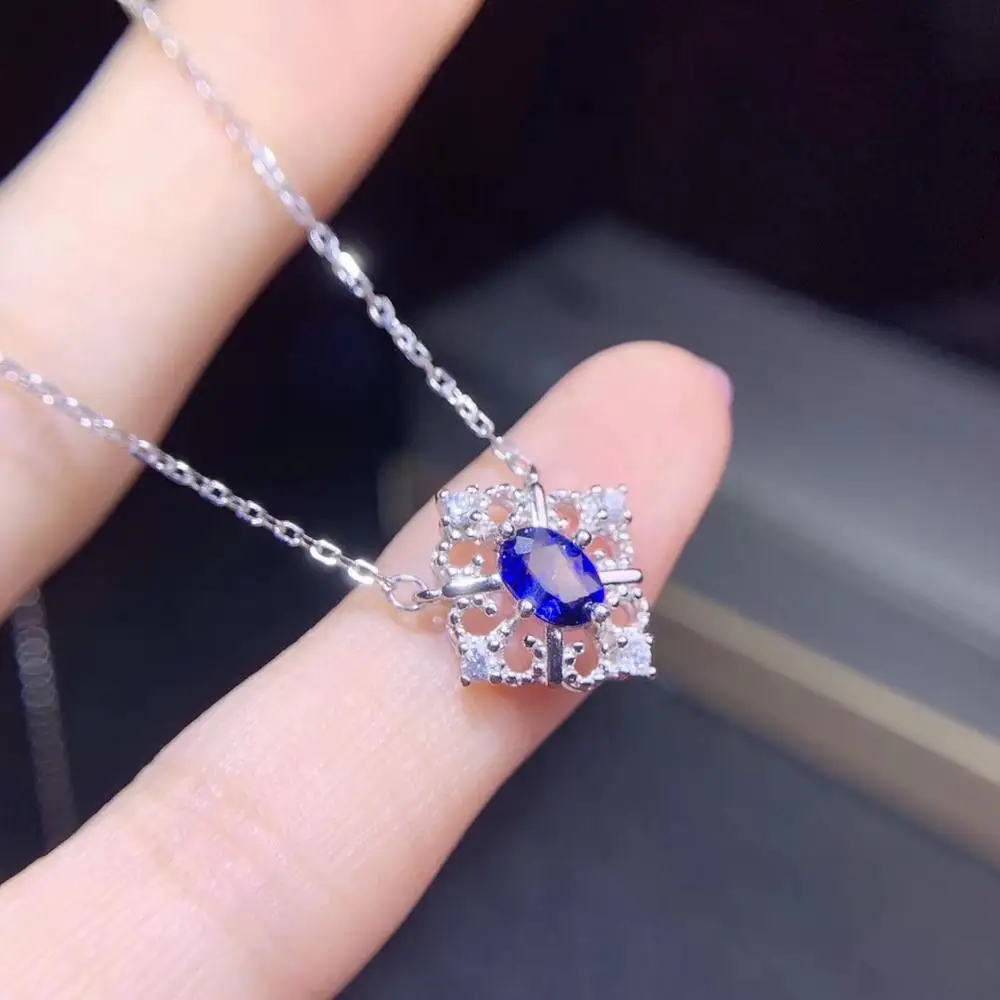 natural blue Sri Lanka Sapphire Necklace Natural gemstone Pendant Necklace 925 sliver Small ancient Hollowing women gift Jewelry
natural blue Sri Lanka Sapphire Necklace Natural gemstone Pendant Necklace 925 sliver Small ancient Hollowing women gift Jewelry
