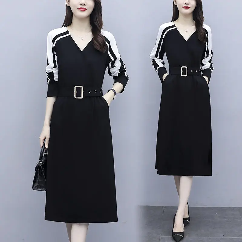 2020 New Women Splicing Dress Female Spring Autumn Dresses Ladies Fashion Temperament Dress Women's long Sleeve Dress 4XLC580
2020 New Women Splicing Dress Female Spring Autumn Dresses Ladies Fashion Temperament Dress Women's long Sleeve Dress 4XLC580