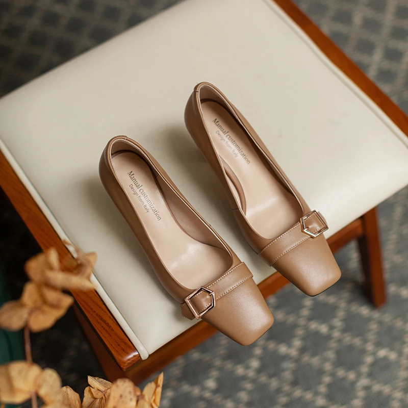 Women Shoes Natural Leather pumps 22-24.5cm Cowhide Spring and summer fashion all-match buckle Sheepskin insole heels women
Women Shoes Natural Leather pumps 22-24.5cm Cowhide Spring and summer fashion all-match buckle Sheepskin insole heels women