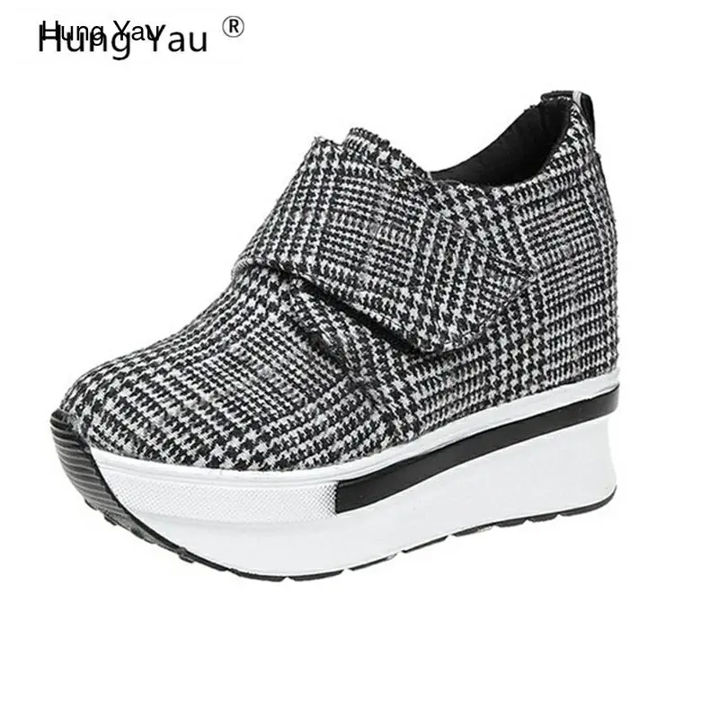 Hung Яу Женская Вулканизированная Shoes2018 модные Размеры; Большие размеры 35-40 женская повседневная обувь на застежке-липучке; Удобная обувь на т...
Hung Яу Женская Вулканизированная Shoes2018 модные Размеры; Большие размеры 35-40 женская повседневная обувь на застежке-липучке; Удобная обувь на т...