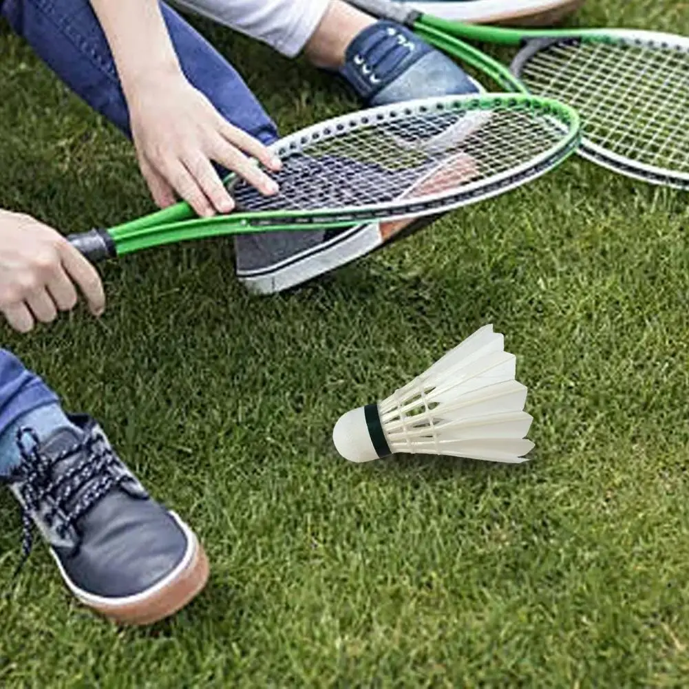12Pcs/Barrel Goose Feather Shuttlecocks Straight Hair High-density Coil Badminton Balls Accessories for Professional Players
12Pcs/Barrel Goose Feather Shuttlecocks Straight Hair High-density Coil Badminton Balls Accessories for Professional Players