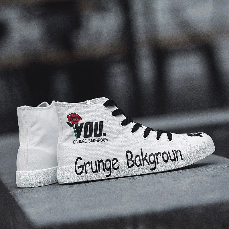 Fashion White Canvas Skateboard Sport Shoes for Men High top Canvas Sneakers Men Retro Letters Superstar Hip-hop Skate Shoes Men
Fashion White Canvas Skateboard Sport Shoes for Men High top Canvas Sneakers Men Retro Letters Superstar Hip-hop Skate Shoes Men