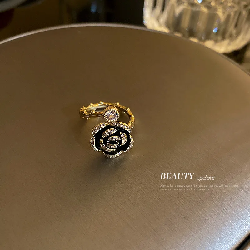 Real Gold Plated Korean Version Light Luxury Ring High Sense Zircon Black Camellia With Adjustable Opening Female
Real Gold Plated Korean Version Light Luxury Ring High Sense Zircon Black Camellia With Adjustable Opening Female