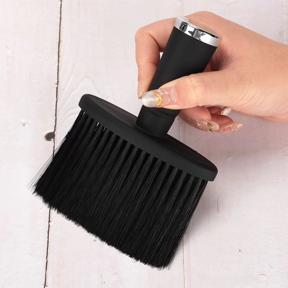 Hairdressing Nylon Cleaning Brush Soft Salon Neck Face Broken Hair Cleane Beard Hairbrush Salon Hair Cutting Hairdressing Tool
Hairdressing Nylon Cleaning Brush Soft Salon Neck Face Broken Hair Cleane Beard Hairbrush Salon Hair Cutting Hairdressing Tool