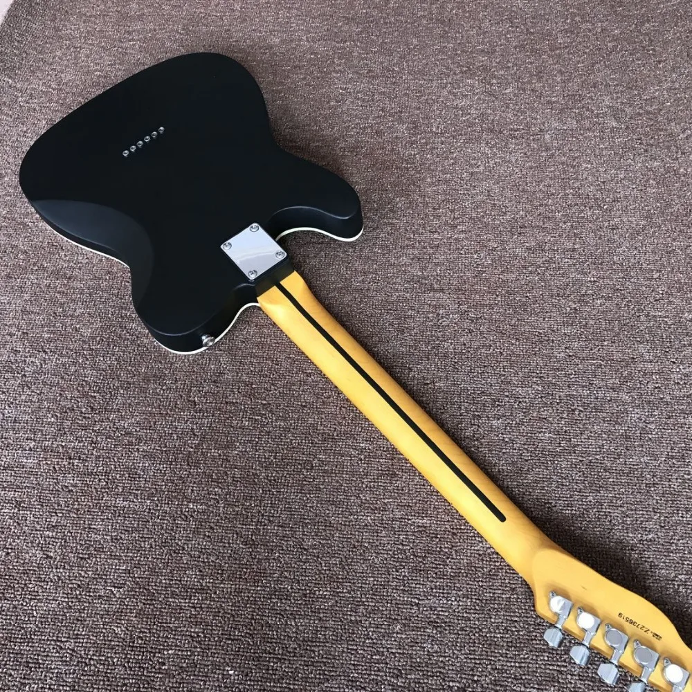 custom shop,classical Maple fingerboard Electric Guitar,handmade 6 stings gitaar.black guitarra with Chrome hardware
custom shop,classical Maple fingerboard Electric Guitar,handmade 6 stings gitaar.black guitarra with Chrome hardware
