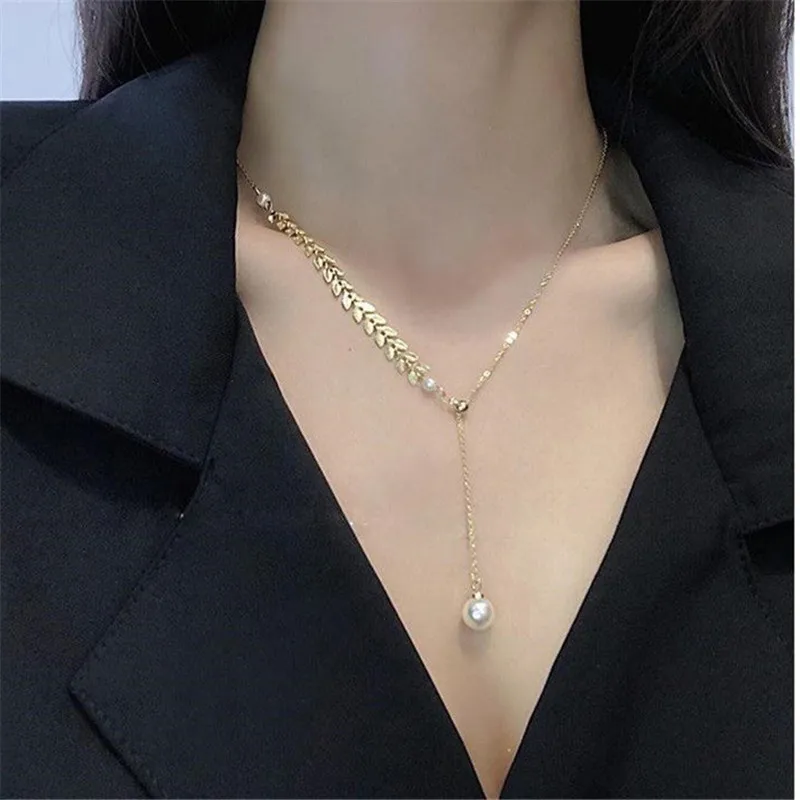 Punk Imitation Pearl Choker Necklace Collar Statement Gold Color Lasso Pendant Necklace for Women Jewelry Accessories
Punk Imitation Pearl Choker Necklace Collar Statement Gold Color Lasso Pendant Necklace for Women Jewelry Accessories