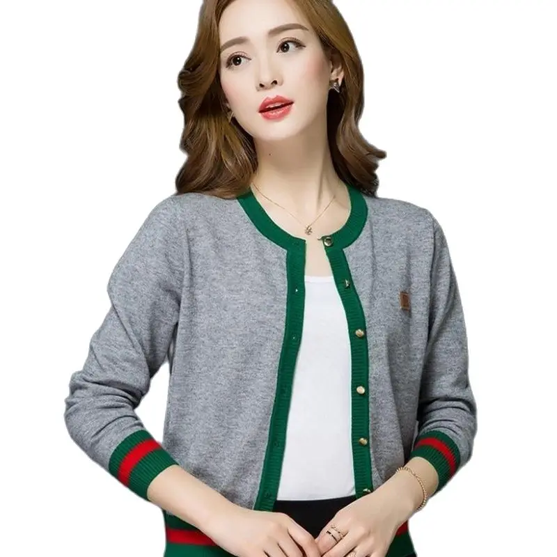 Knitted Cardigan Short Long Sleeve Sweater Coat Women's Large Loose Spring 2021 New Women's Korean Edition Small Cardigan Trend
Knitted Cardigan Short Long Sleeve Sweater Coat Women's Large Loose Spring 2021 New Women's Korean Edition Small Cardigan Trend