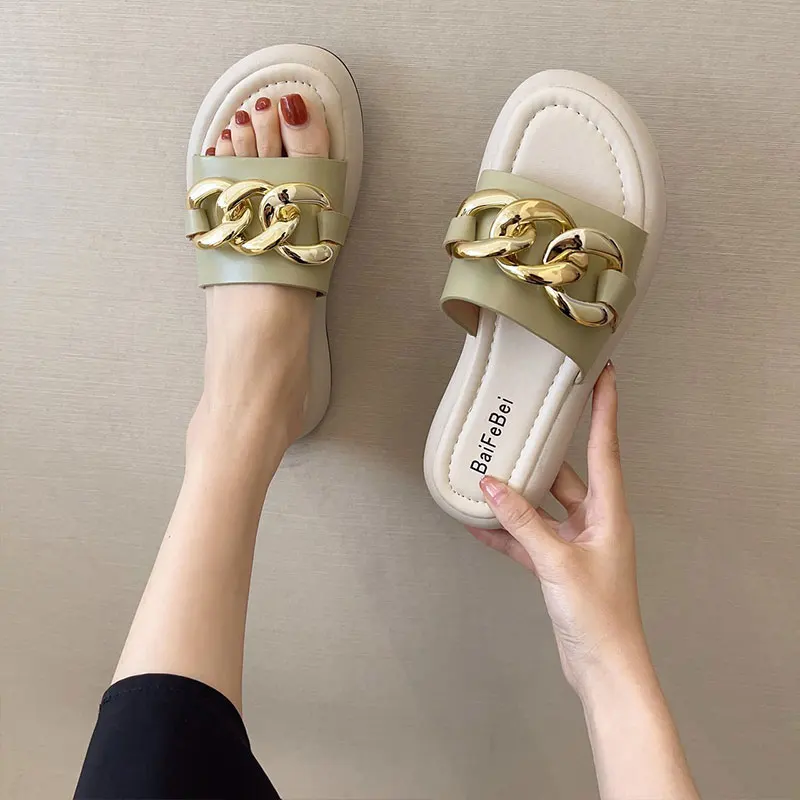 House Slippers Platform Rivet Low Shoes Slipers Women Slides Fashion 2021 Flat Luxury Rubber Metal Decoration PU Basic Shoes Wom
House Slippers Platform Rivet Low Shoes Slipers Women Slides Fashion 2021 Flat Luxury Rubber Metal Decoration PU Basic Shoes Wom