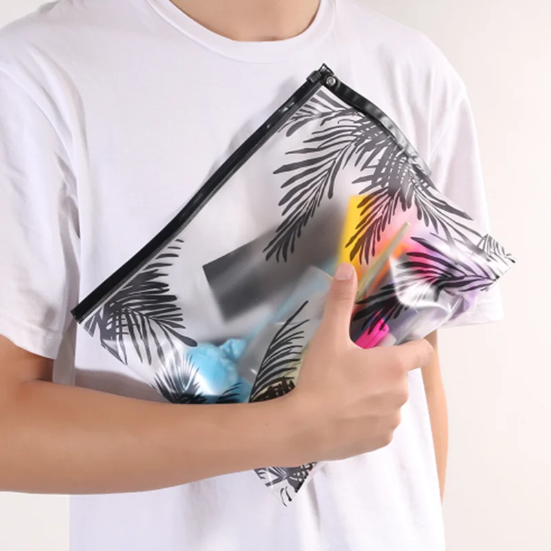 New Fashion Multifunctional Woman Travel Cosmetic Make up Toiletry Bag Clear Transparent PVC Zipper Bag Hot Cosmetic Cases
New Fashion Multifunctional Woman Travel Cosmetic Make up Toiletry Bag Clear Transparent PVC Zipper Bag Hot Cosmetic Cases