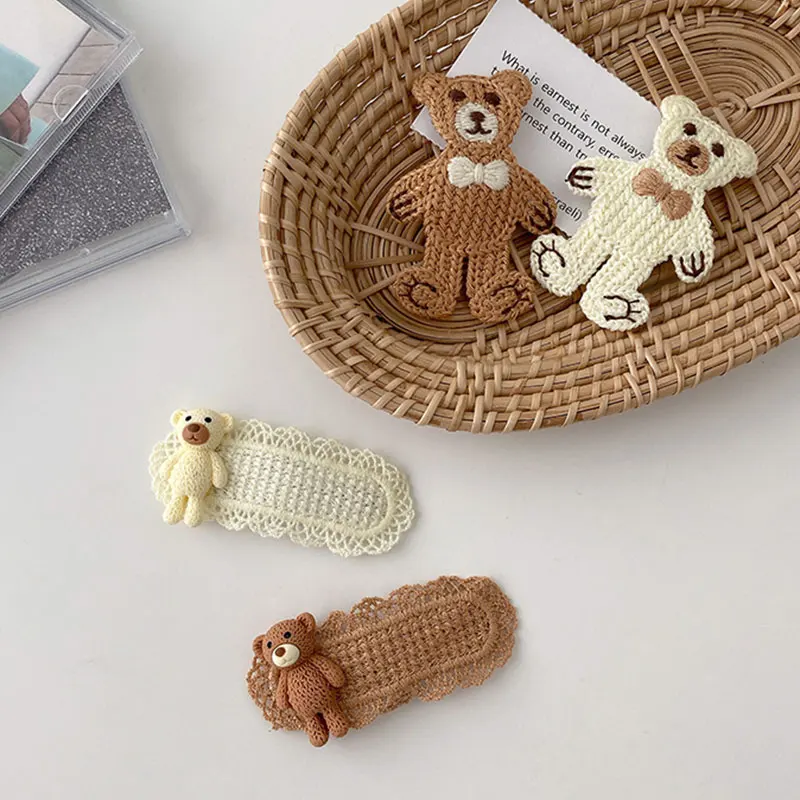 1Pcs Knitting Bear Children's Hair Clips Cute Cartoon Bear BB Clip Sweet Girl Hairpins Hair Accessories Crab Hair Clip Hairgrips
1Pcs Knitting Bear Children's Hair Clips Cute Cartoon Bear BB Clip Sweet Girl Hairpins Hair Accessories Crab Hair Clip Hairgrips
