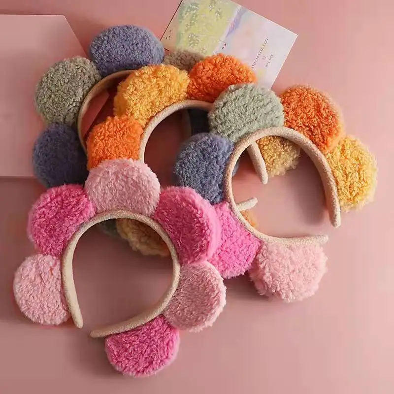 Wash Hair Fixer Hairband Women's Simple Hair Bundle Korean Net Red Cute Hairband Sweet Non-Slip Headband Hairband
Wash Hair Fixer Hairband Women's Simple Hair Bundle Korean Net Red Cute Hairband Sweet Non-Slip Headband Hairband