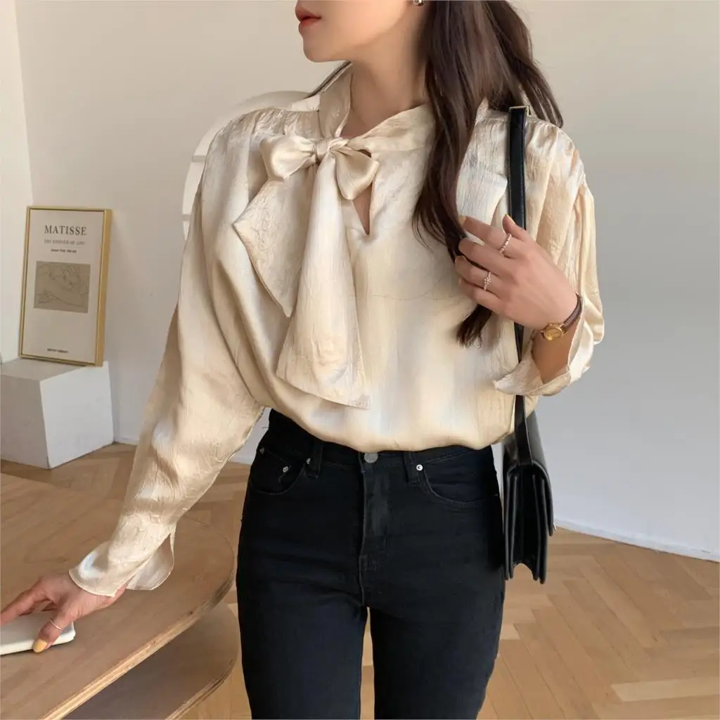 

Harajuku Apricot Brief Chic OL Gentle All Match Bow Sexy Hot Korean Elegance Fashion Loose High Quality Women Blouses