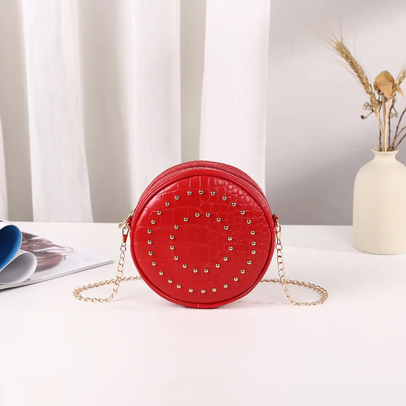 2020 Women Simple Female Versatile Causal Fashion Embroidered Small Round Shoulder Messenger Bag Girls Mobile Phone Chain Bag
2020 Women Simple Female Versatile Causal Fashion Embroidered Small Round Shoulder Messenger Bag Girls Mobile Phone Chain Bag