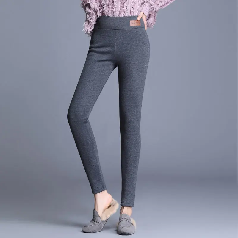 Winter Pants Women Thermal Leggings High Waisted Pants for Flannel Streetwear Trousers Women Winter Casual Pants Women 5XL
Winter Pants Women Thermal Leggings High Waisted Pants for Flannel Streetwear Trousers Women Winter Casual Pants Women 5XL