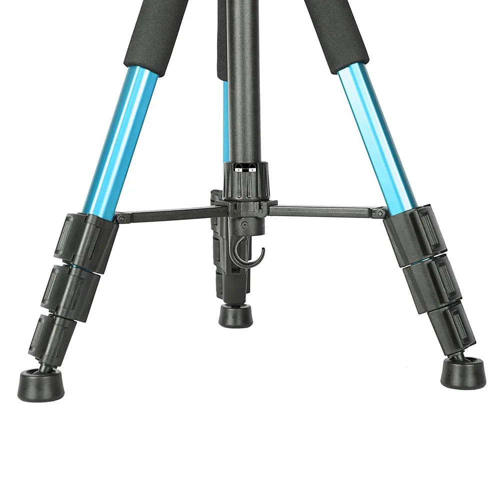 Tripod for Camera Tablet 55-Inch/140mm Aluminum Phone Tripod for Phone /iPad/ DSLR Camera with remote control Mount Holder 
Tripod for Camera Tablet 55-Inch/140mm Aluminum Phone Tripod for Phone /iPad/ DSLR Camera with remote control Mount Holder