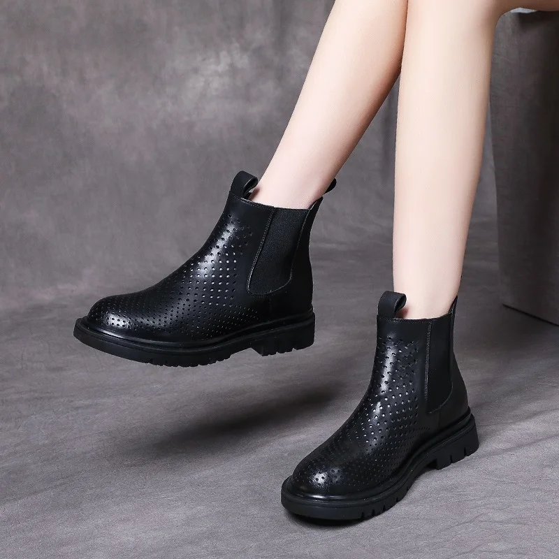 DRKANOL 2021 British Style Women Boots Genuine Leather Hollow Breathable Summer Cool Boots Slip On Flats Heel Ankle Boots Female
DRKANOL 2021 British Style Women Boots Genuine Leather Hollow Breathable Summer Cool Boots Slip On Flats Heel Ankle Boots Female