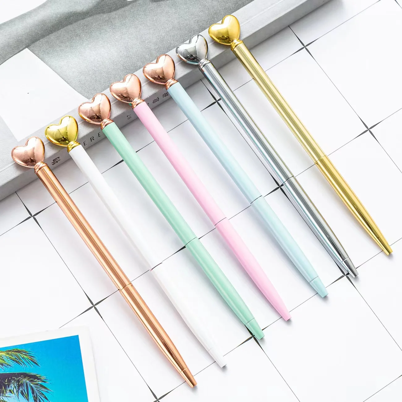 1pcs Metal Ballpen Business Signing Pen 0.5mm Black Ink Smooth Ballpen Office Stationery School Writing Pen
1pcs Metal Ballpen Business Signing Pen 0.5mm Black Ink Smooth Ballpen Office Stationery School Writing Pen