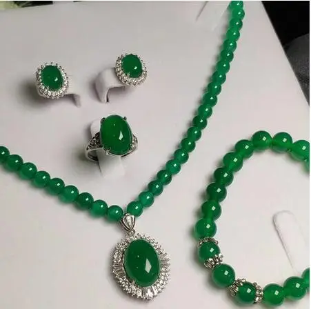 Природный винтажный 8 мм зеленый нефритовые бусины из драгоценного камня ожерелье браслет серьги набор
Природный винтажный 8 мм зеленый нефритовые бусины из драгоценного камня ожерелье браслет серьги набор