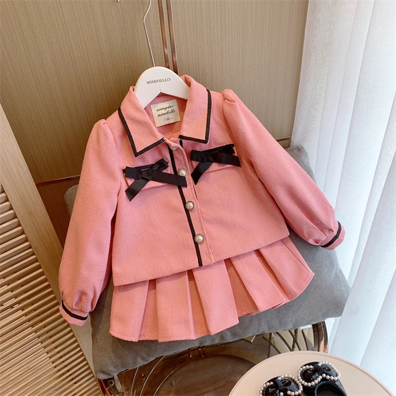 Girls Pink Clothes Set Baby Girl Cute Bow Puff Sleeve Thin Jackets With Pleated Skirt 2 Piece Suit Children 3-8 Years Outfits
Girls Pink Clothes Set Baby Girl Cute Bow Puff Sleeve Thin Jackets With Pleated Skirt 2 Piece Suit Children 3-8 Years Outfits