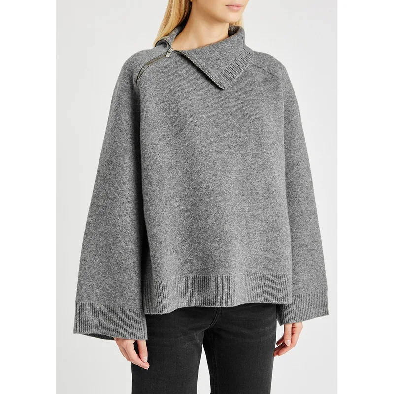 TOTE New Wool Knitted Sweater 2021 Autumn and Winter High Neck Side Zip Ribbed Loose Jumpers
TOTE New Wool Knitted Sweater 2021 Autumn and Winter High Neck Side Zip Ribbed Loose Jumpers