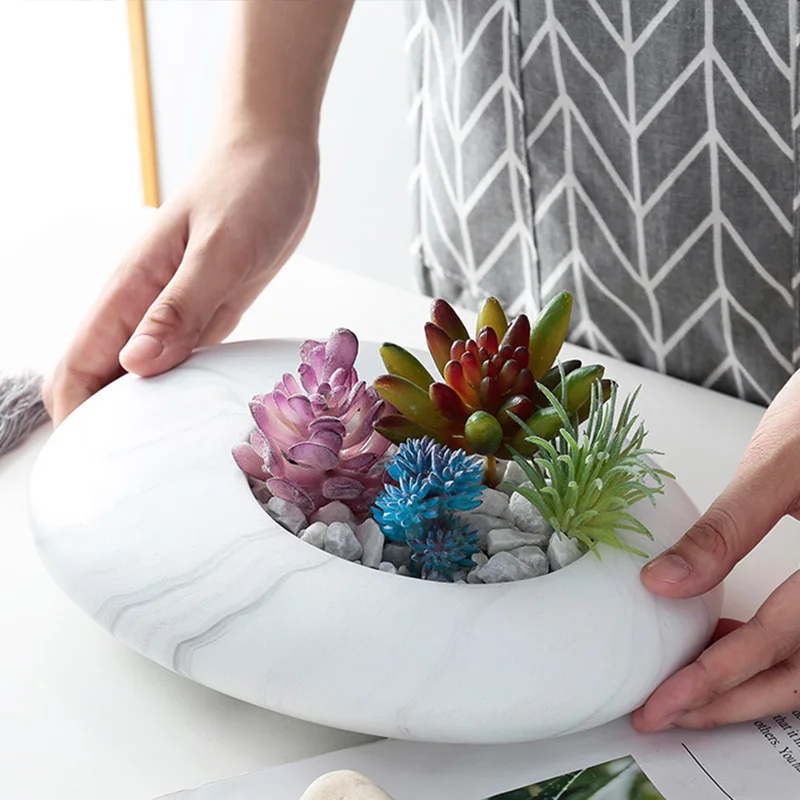 Home Garden Decoration Nordic Simple Mini Succulent Creative Art Ceramic Flower Pot Desktop Decoration FlowerPots Artware
Home Garden Decoration Nordic Simple Mini Succulent Creative Art Ceramic Flower Pot Desktop Decoration FlowerPots Artware