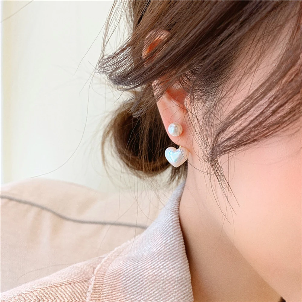 2021 New Simple Fashion Girl Pearl White Heart Stud Earrings And Pure And Fresh Temperament Joker Woman Jewelry Party Gifts
2021 New Simple Fashion Girl Pearl White Heart Stud Earrings And Pure And Fresh Temperament Joker Woman Jewelry Party Gifts