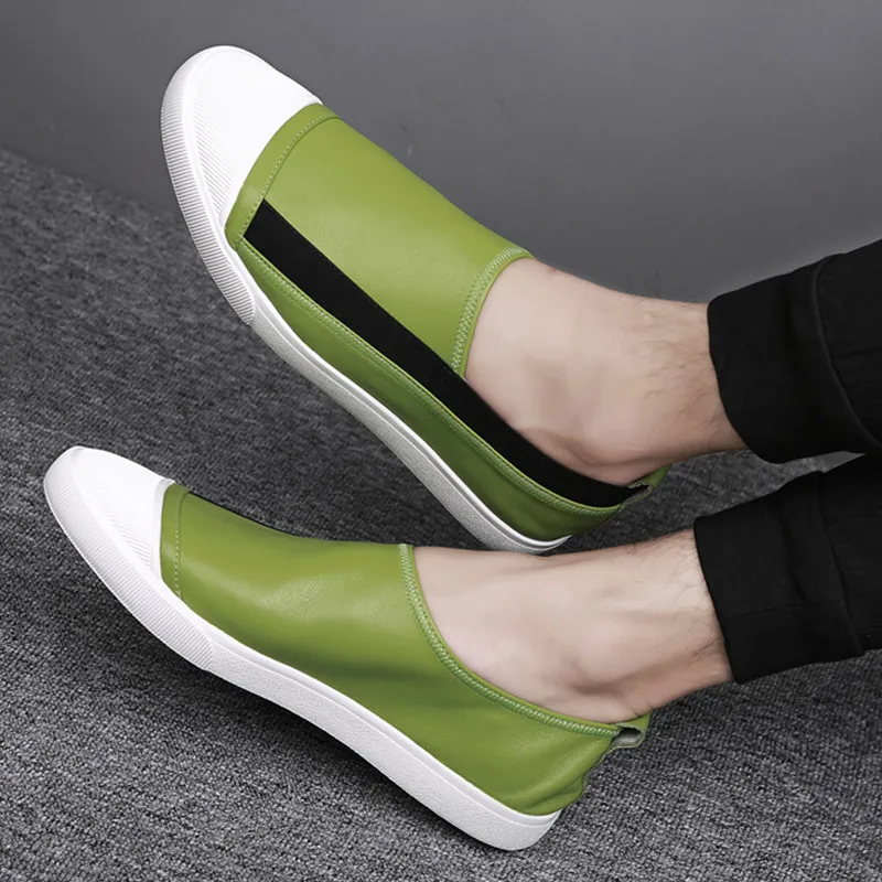 23Men Casual Shoes High Quality Leather Slip-On Mens Loafers Breathable Outdoor White Sneakers Soft Light Summer Men Shoes Flats
23Men Casual Shoes High Quality Leather Slip-On Mens Loafers Breathable Outdoor White Sneakers Soft Light Summer Men Shoes Flats