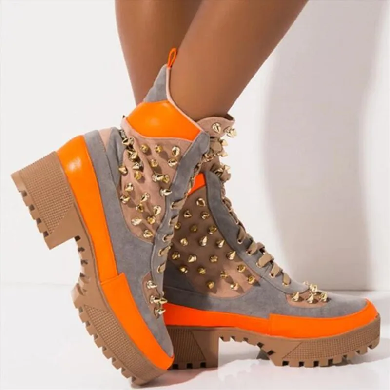 Women's Martin Boots Punk Rivet Leopard Large Thick Bottom Shoes Lace Up Short Ankle Boots Color Matching Warm Chunky Heel Botas
Women's Martin Boots Punk Rivet Leopard Large Thick Bottom Shoes Lace Up Short Ankle Boots Color Matching Warm Chunky Heel Botas