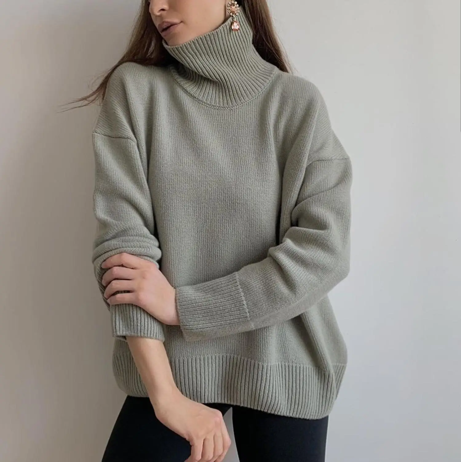 Autumn Winter Women Turtleneck Sweater Casual Thick Oversize Sweater Pullover Warm Chic Loose Cashmere Basic Soft Warm Sweaters
Autumn Winter Women Turtleneck Sweater Casual Thick Oversize Sweater Pullover Warm Chic Loose Cashmere Basic Soft Warm Sweaters