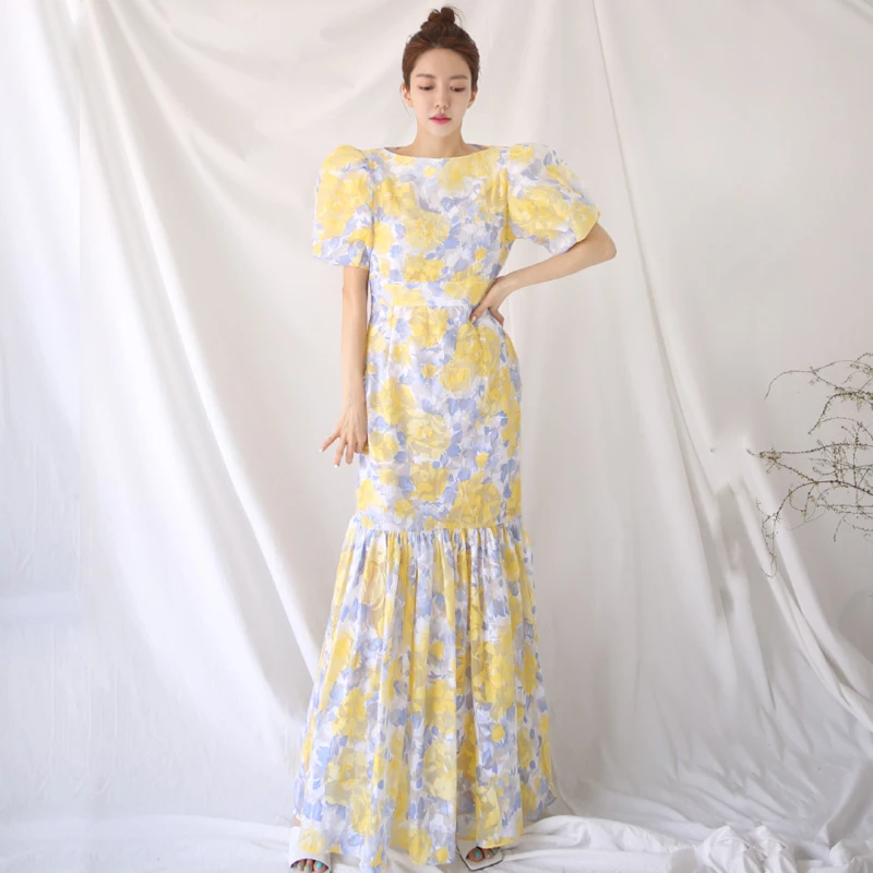 Summer Elegant Yellow Mixi Dress Women Korean Clothing Puff Sleeve Printed Fishtail Dress 2021 Female Vestidos
Summer Elegant Yellow Mixi Dress Women Korean Clothing Puff Sleeve Printed Fishtail Dress 2021 Female Vestidos