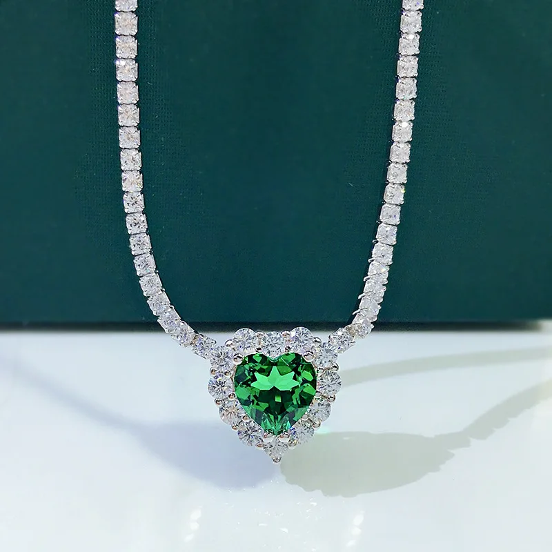 S925 Sterling Silver Heart 8*8mm Emerald Green Ruby Pendant Necklace For Women Sparkling Wedding Party Fine Jewelry Dropship
S925 Sterling Silver Heart 8*8mm Emerald Green Ruby Pendant Necklace For Women Sparkling Wedding Party Fine Jewelry Dropship