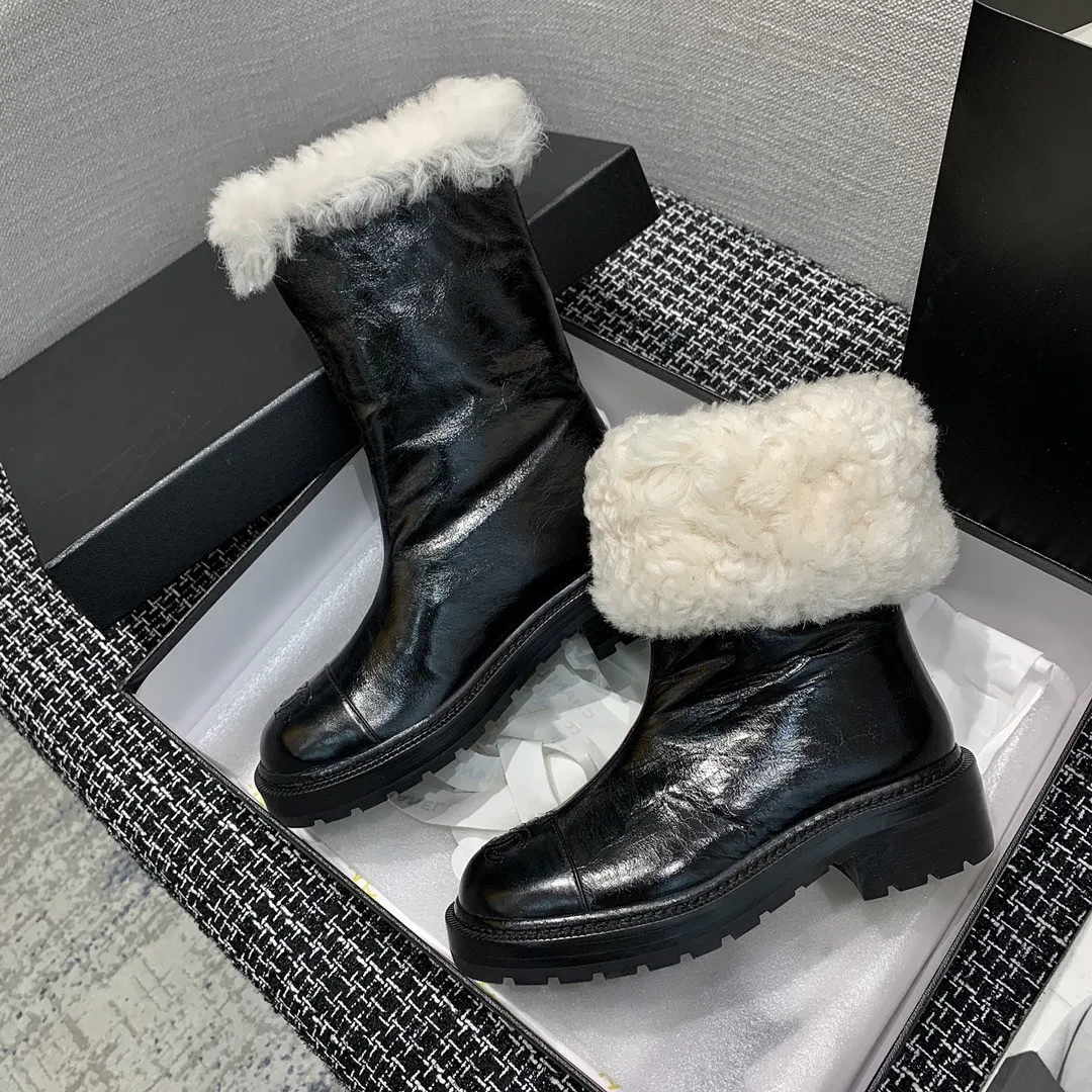 Women Round Toe Platform Wool Keep Warm Slip On Boots Ladies Black Genuine Leather Mid-Calf Boots Botas De Mujer Designer Shoes
Women Round Toe Platform Wool Keep Warm Slip On Boots Ladies Black Genuine Leather Mid-Calf Boots Botas De Mujer Designer Shoes