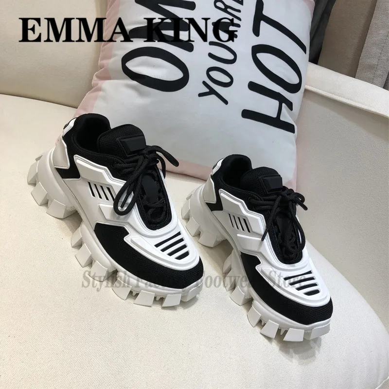 2021 New Genuine Leather Women Sneakers Round-Toe Designer Platform Daddy Shoes Laser Casual Trainering Women's Vulcanize Shoes
2021 New Genuine Leather Women Sneakers Round-Toe Designer Platform Daddy Shoes Laser Casual Trainering Women's Vulcanize Shoes