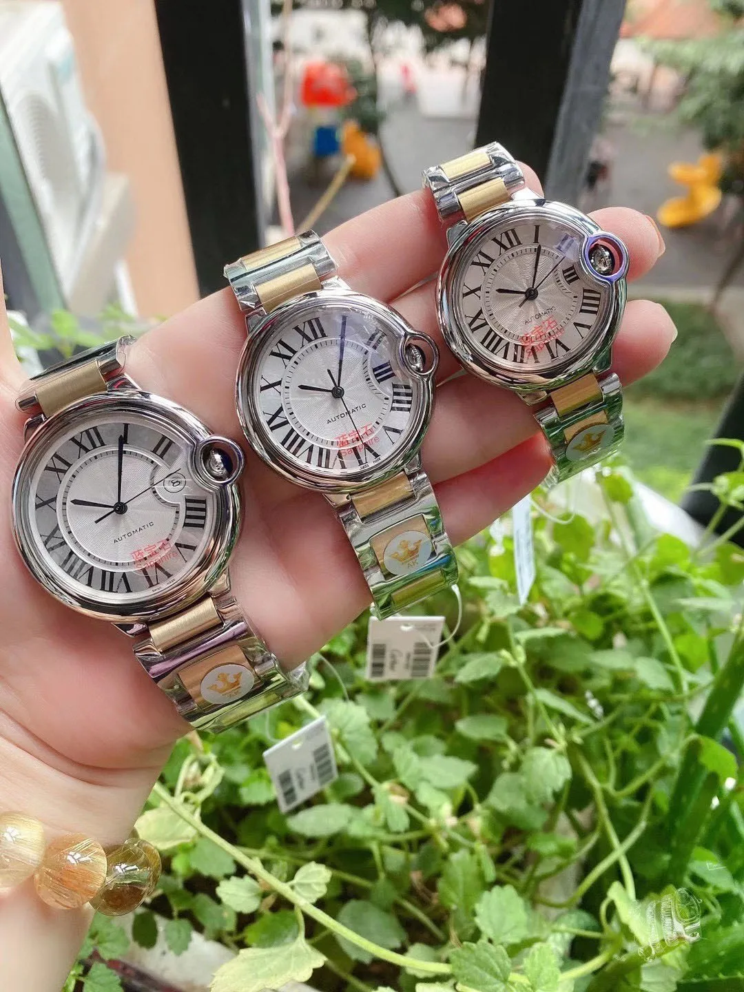 2020 New Mens Watches Automatic Mechanical Stainless Steel Bracelet Sapphire Silver Yellow Gold ETA2813 Luminous Rome Dial White
2020 New Mens Watches Automatic Mechanical Stainless Steel Bracelet Sapphire Silver Yellow Gold ETA2813 Luminous Rome Dial White