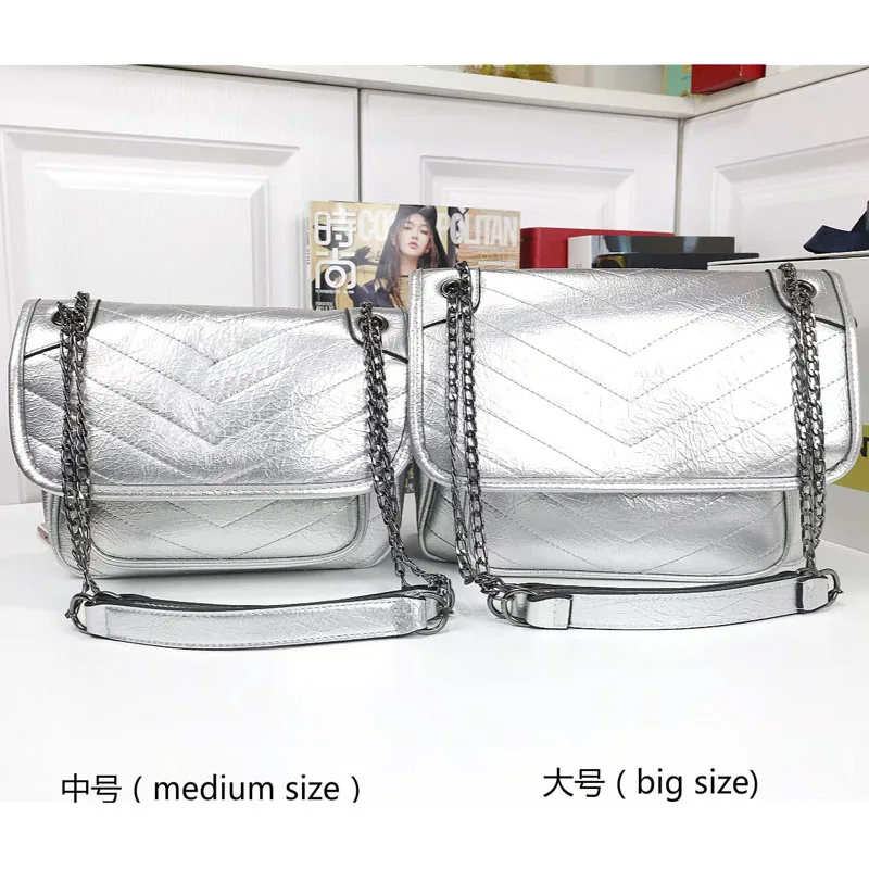 New Bags for Women with Logo, Fashionable, Simple and Versatile, Chain Folds, One-Shoulder Messenger Bag, Large Capacity
New Bags for Women with Logo, Fashionable, Simple and Versatile, Chain Folds, One-Shoulder Messenger Bag, Large Capacity