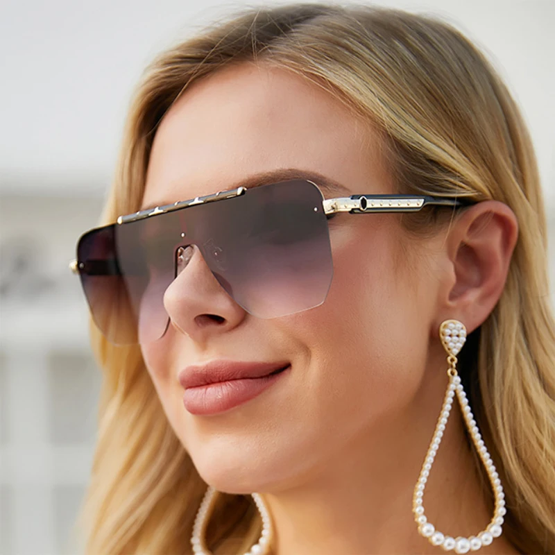 2021 Новые солнцезащитные очки, женские очки без оправы De Soleil Femme модные стразам сосуды китайские винтажные очки квадратной формы Vogue Okulary
2021 Новые солнцезащитные очки, женские очки без оправы De Soleil Femme модные стразам сосуды китайские винтажные очки квадратной формы Vogue Okulary
