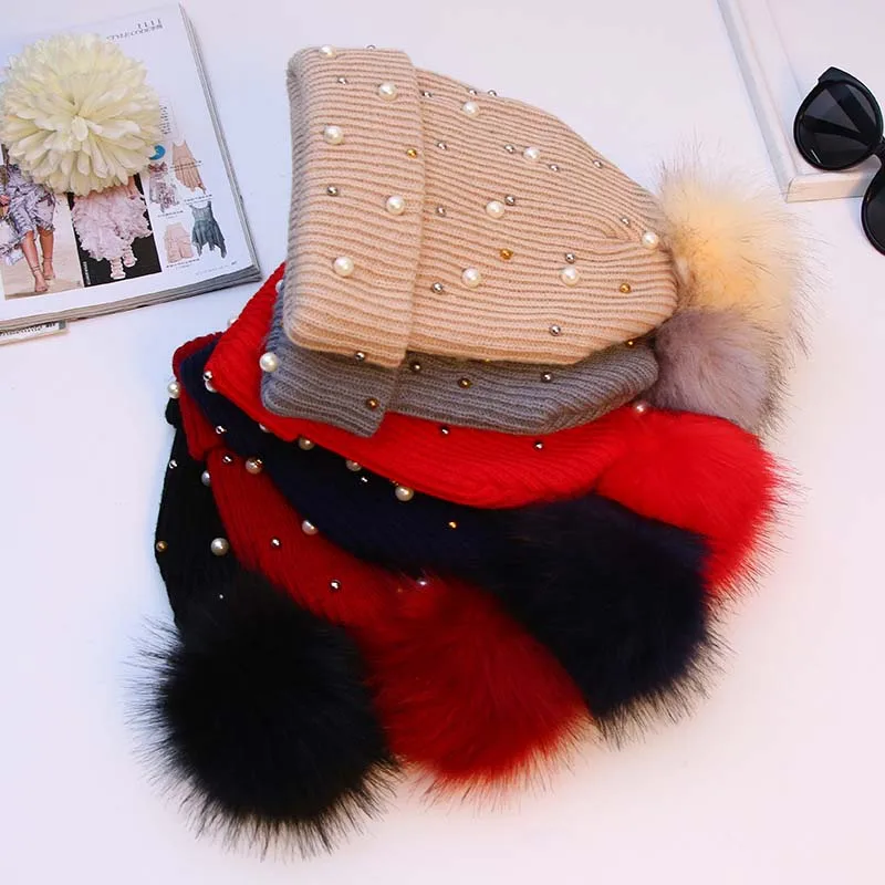 New Year Winter Hats For Women Pearl Fur Pom Pom Beanie Hat Girl Warm Knitted Cap Casual Solid Color Fashion Bonnet Femme Cap
New Year Winter Hats For Women Pearl Fur Pom Pom Beanie Hat Girl Warm Knitted Cap Casual Solid Color Fashion Bonnet Femme Cap