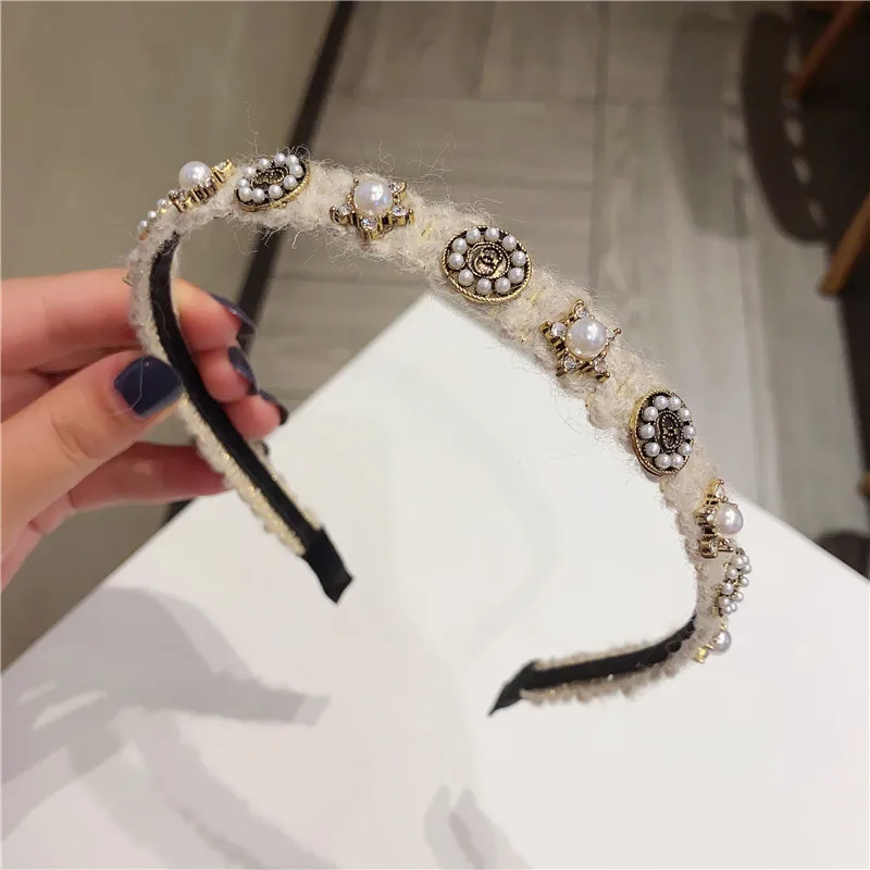 Korean High Quality Wool Crystal Retro Hairbands Exquisite Hair Accessories Hair Band Bows Flower Crown Headbands For Women Sale
Korean High Quality Wool Crystal Retro Hairbands Exquisite Hair Accessories Hair Band Bows Flower Crown Headbands For Women Sale