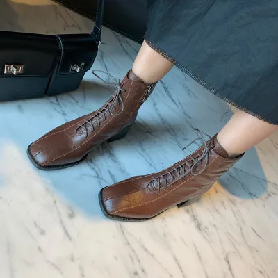 Retro Brown Thick-heel Short Boots Female Autumn Winter New Arrivial Square Heel Lace Up Mid-heel Side Zipper Martin Boots
Retro Brown Thick-heel Short Boots Female Autumn Winter New Arrivial Square Heel Lace Up Mid-heel Side Zipper Martin Boots