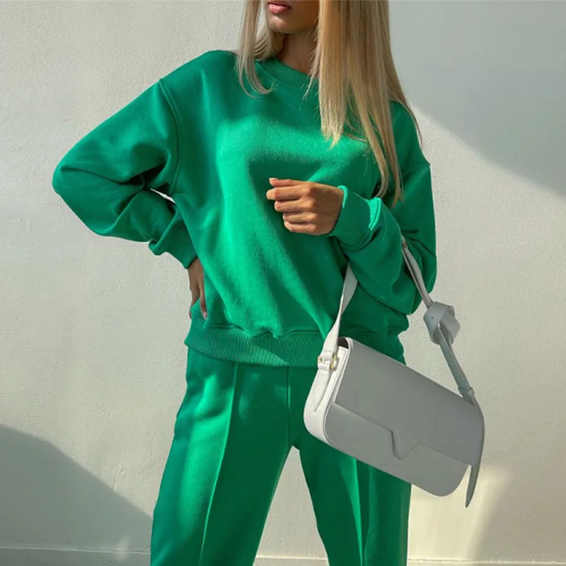 Women Casual Solid Tracksuit Loose Long Sleeve Pullover Sweatshirt And Elastic Wide Leg Pant Two Pieces Set Fashion Female Suits
Women Casual Solid Tracksuit Loose Long Sleeve Pullover Sweatshirt And Elastic Wide Leg Pant Two Pieces Set Fashion Female Suits